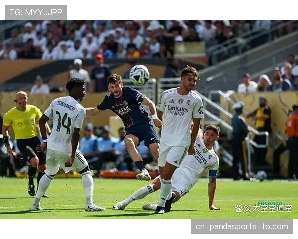 皇马豪门危机持续，高价球星表现波动对球队战绩下滑产生影响